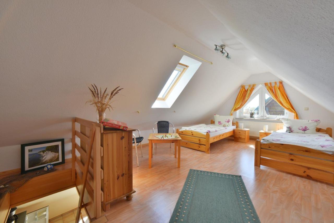 Ferienwohnung Milow Polchow エクステリア 写真